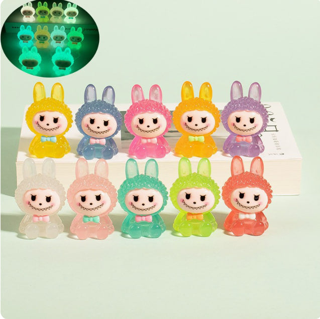 Luminous LaBuBu and Luminous bulling LaBuBu carving (arrive about 7-12 days)