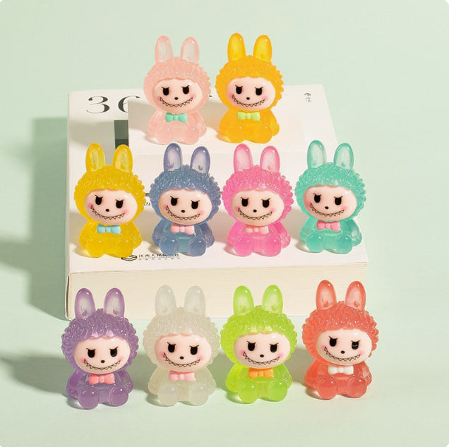 Luminous LaBuBu and Luminous bulling LaBuBu  carving    (arrive about 7-12 days)